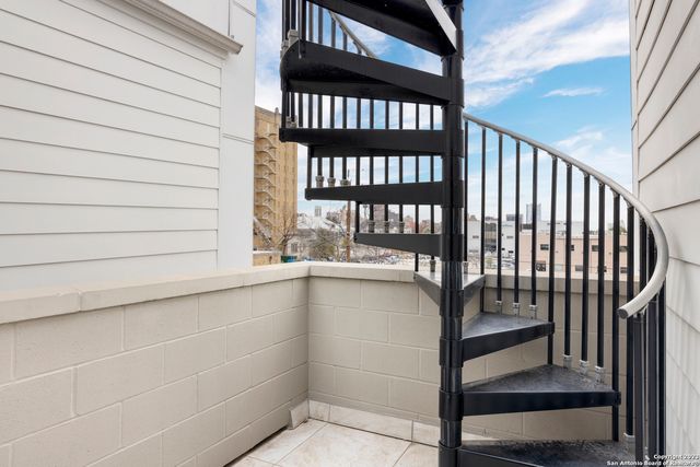223 W LAUREL, San Antonio, TX 78212