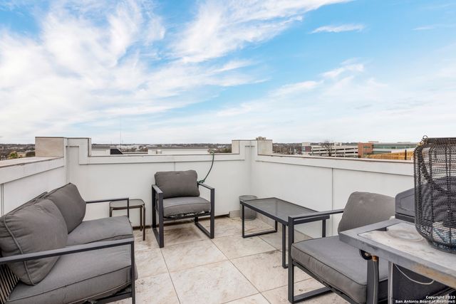223 W LAUREL, San Antonio, TX 78212
