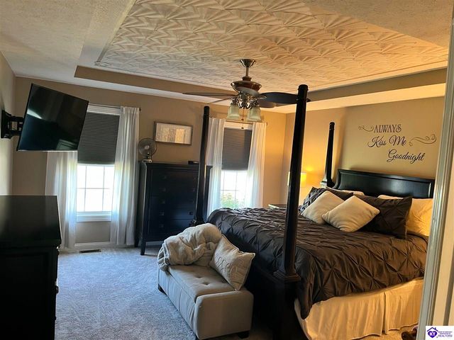617 Memory Lane, Elizabethtown, KY 42701