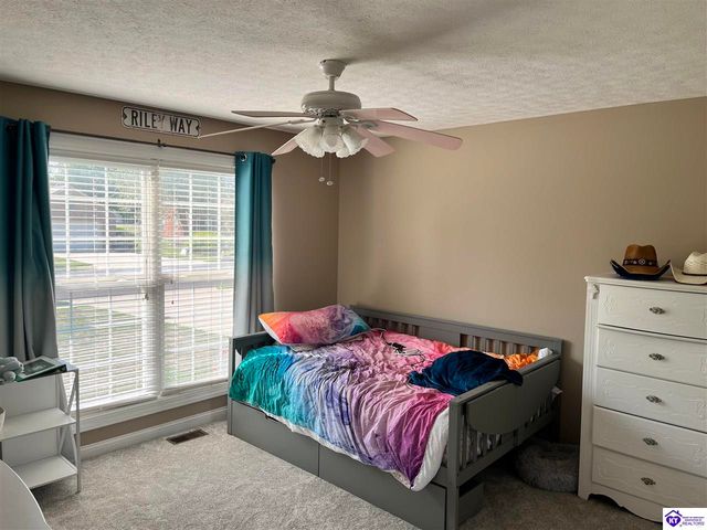 617 Memory Lane, Elizabethtown, KY 42701