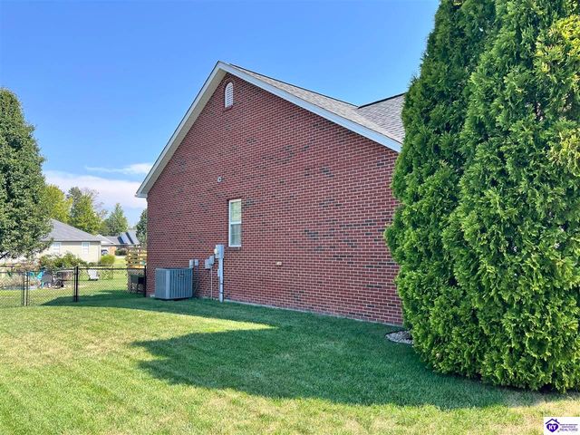 617 Memory Lane, Elizabethtown, KY 42701