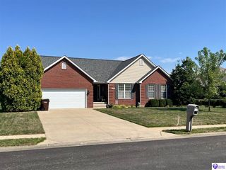 617 Memory Lane, Elizabethtown, KY 42701