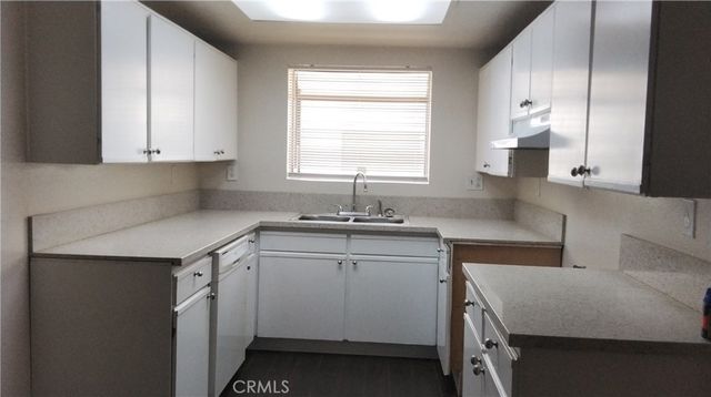 44460 15th Street E 16, Lancaster, CA 93535