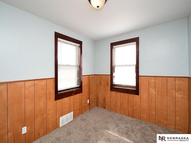 350 S 38 Street, Lincoln, NE 68510