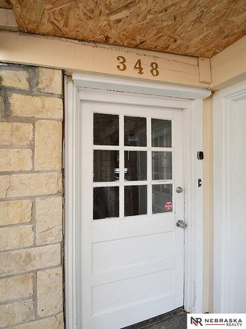 350 S 38 Street, Lincoln, NE 68510