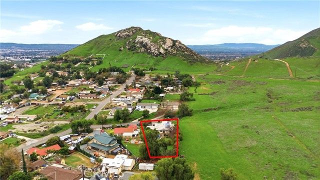 6249 Tarragona Drive, Jurupa Valley, CA 92509