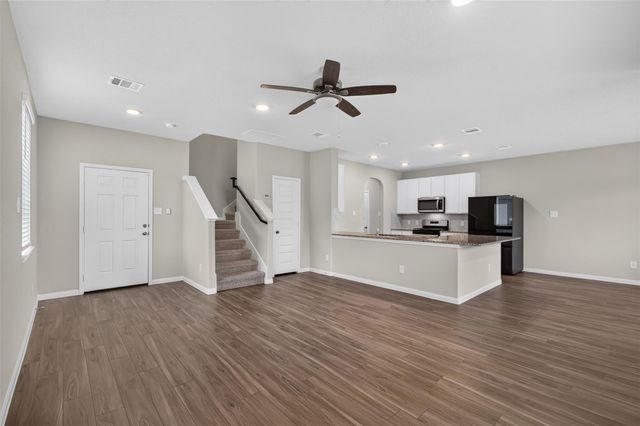 2404 Shellcracker Drive, Conroe, TX 77384