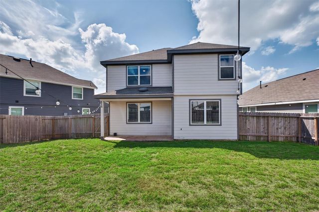 2404 Shellcracker Drive, Conroe, TX 77384