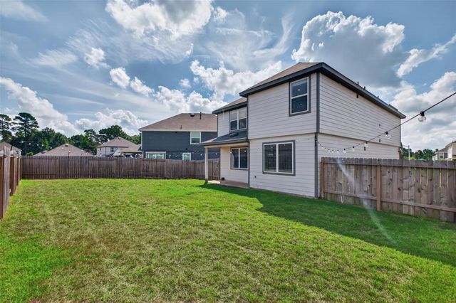 2404 Shellcracker Drive, Conroe, TX 77384