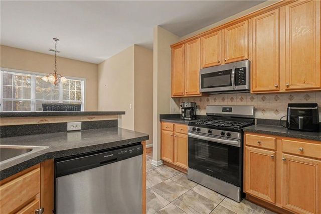 3325 Rose Garden Court, Powder Springs, GA 30127