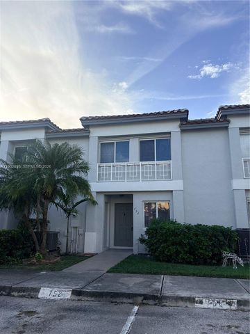 752 NW 208th Ter, Pembroke Pines, FL 33029
