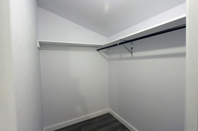 12816 Midway Road 2049, Dallas, TX 75244