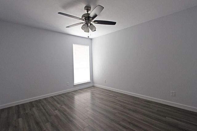 12816 Midway Road 2049, Dallas, TX 75244