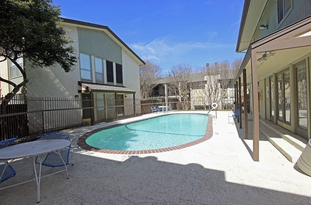 12816 Midway Road 2049, Dallas, TX 75244