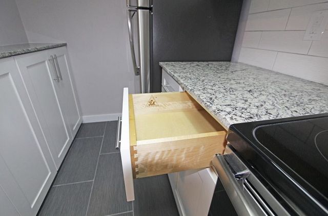 12816 Midway Road 2049, Dallas, TX 75244