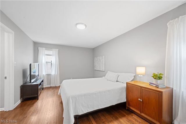 19017 Colahan Drive, Rocky River, OH 44116