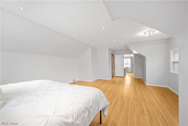 19017 Colahan Drive, Rocky River, OH 44116