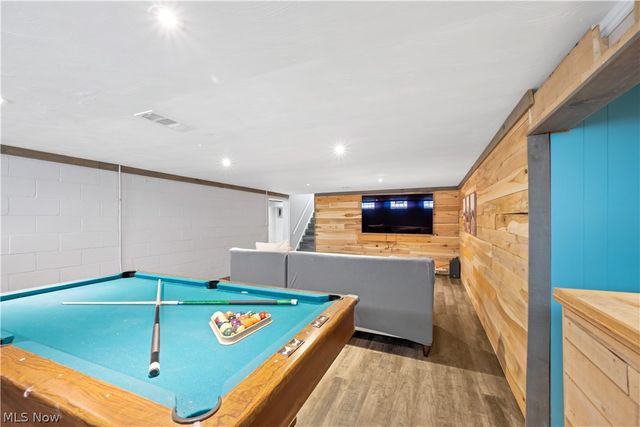 19017 Colahan Drive, Rocky River, OH 44116