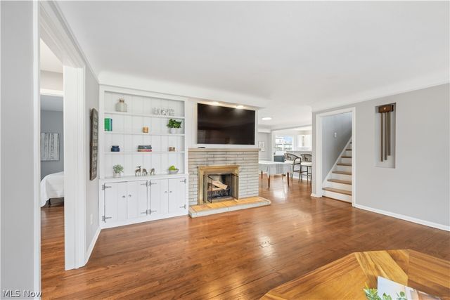 19017 Colahan Drive, Rocky River, OH 44116