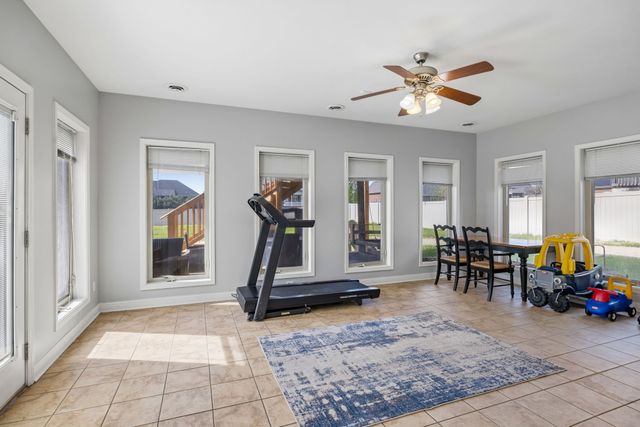 1062 Kacie Dr, Pleasant View, TN 37146