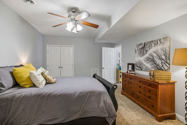 1062 Kacie Dr, Pleasant View, TN 37146