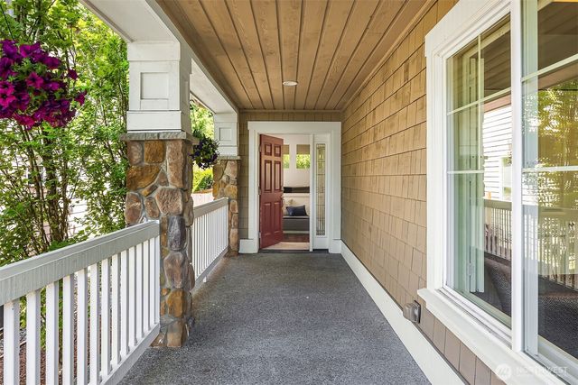 16148 Parkside Way SE, Renton, WA 98058
