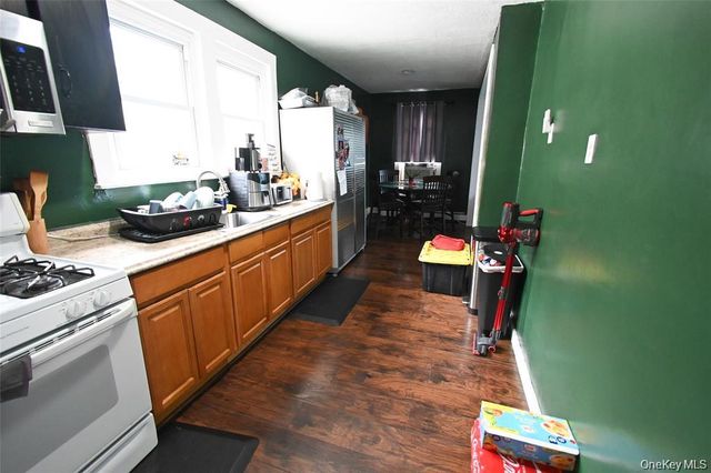 901 College Point Boulevard, College Point, NY 11356