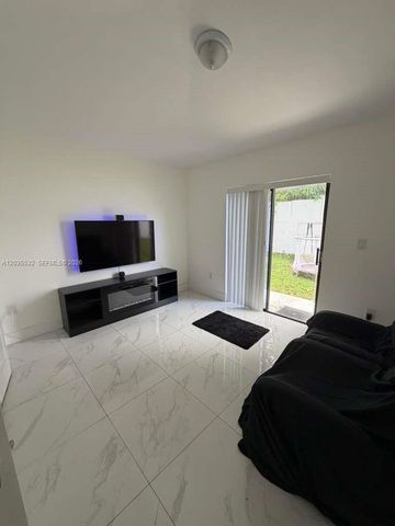8246 SW 147th Court, Miami, FL 33193