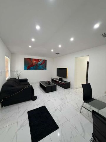 8246 SW 147th Court, Miami, FL 33193