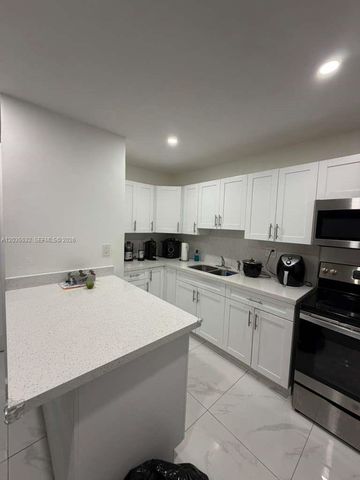 8246 SW 147th Court, Miami, FL 33193