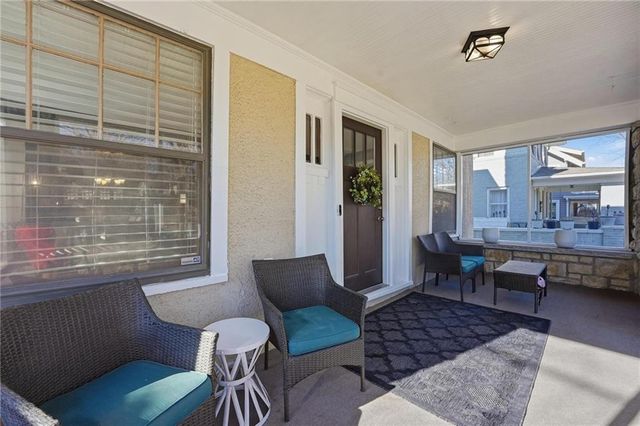 5532 Rockhill Road, Kansas City, MO 64110