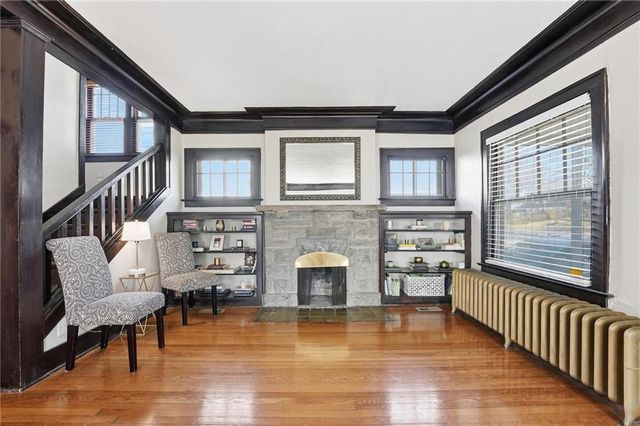 5532 Rockhill Road, Kansas City, MO 64110