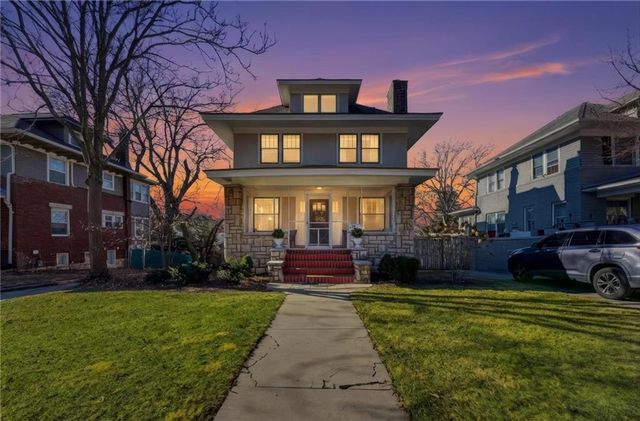 5532 Rockhill Road, Kansas City, MO 64110