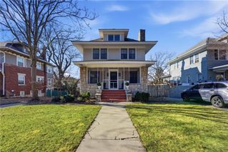 5532 Rockhill Road, Kansas City, MO 64110