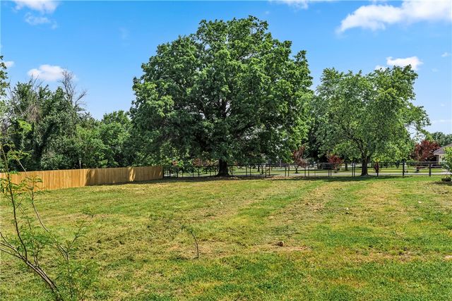 9268 Amy Drive, Springdale, AR 72762