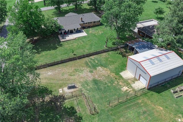 9268 Amy Drive, Springdale, AR 72762