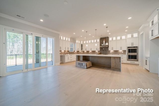 414 Turtleback Ridge, Matthews, NC 28104