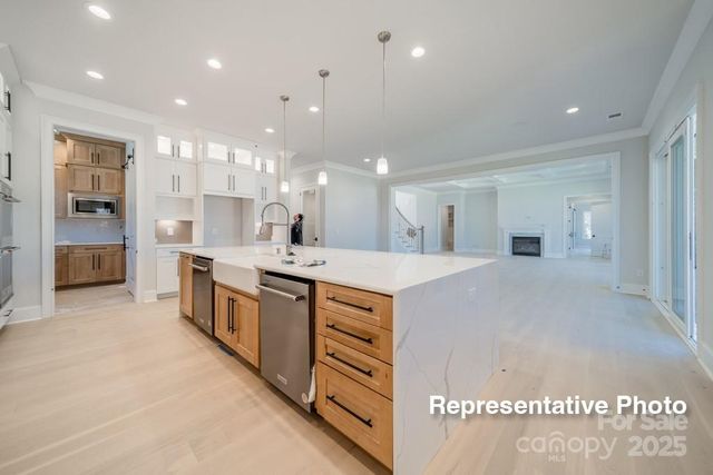 414 Turtleback Ridge, Matthews, NC 28104