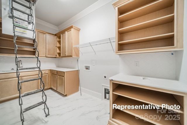 414 Turtleback Ridge, Matthews, NC 28104