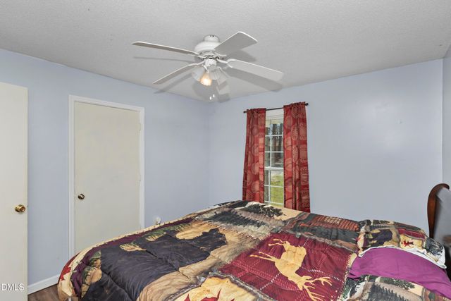 288 Baileys Crossroads Road, Benson, NC 27504