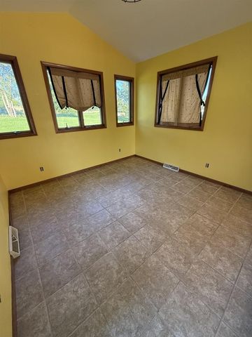 1204 Navaho Court, Fort Atkinson, WI 53538