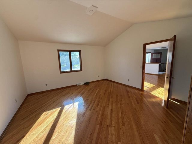 1204 Navaho Court, Fort Atkinson, WI 53538