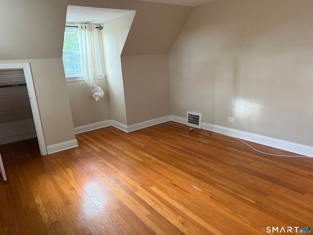 65 Cornhill Street, Bridgeport, CT 06606