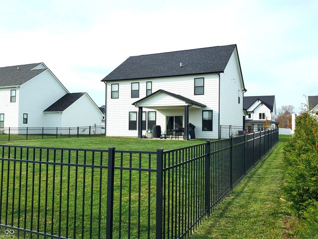 1935 S Reilly Lane, New Palestine, IN 46163