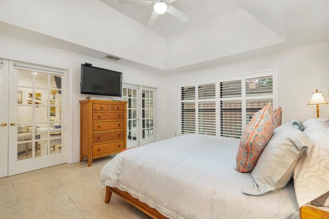 11341 Briarwood Place, North Palm Beach, FL 33408