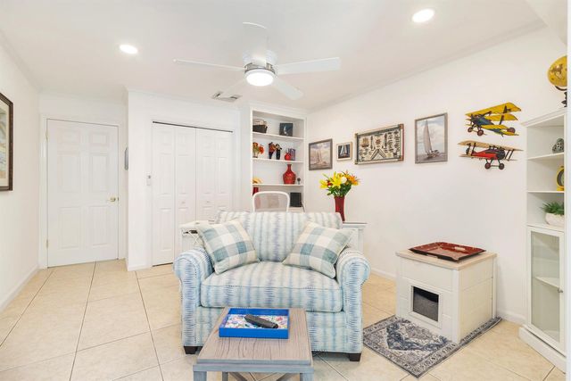 11341 Briarwood Place, North Palm Beach, FL 33408