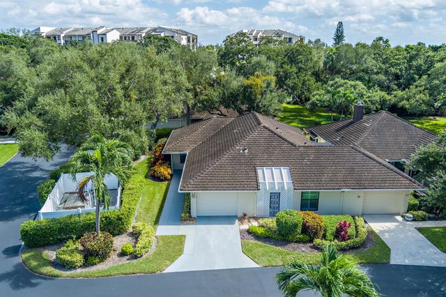 11341 Briarwood Place, North Palm Beach, FL 33408