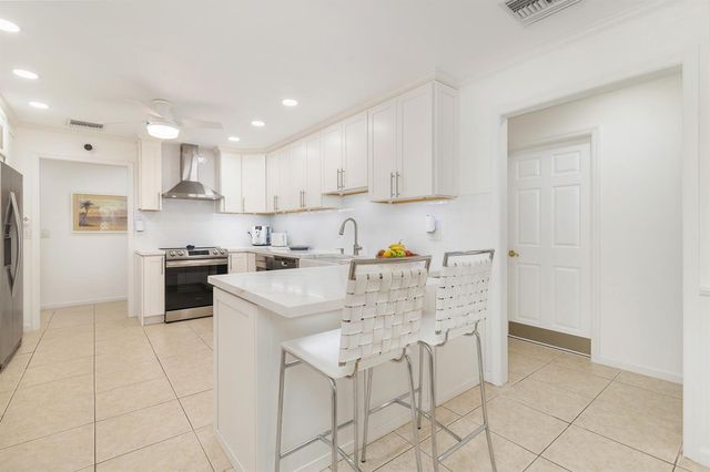 11341 Briarwood Place, North Palm Beach, FL 33408