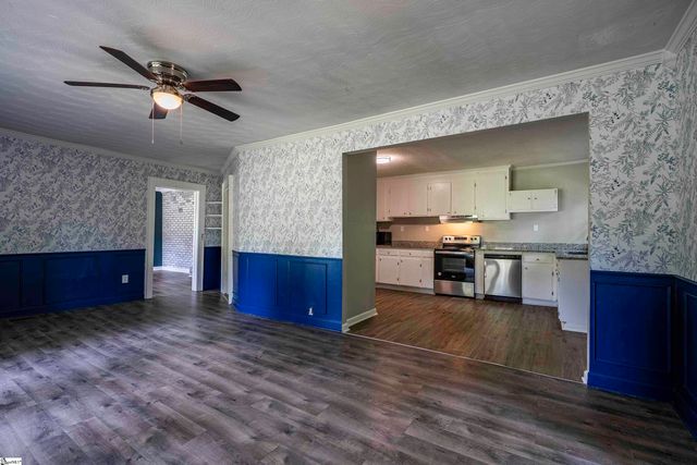 190 North Street Extension, Wellford, SC 29385