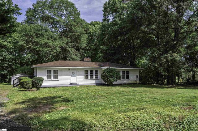 190 North Street Extension, Wellford, SC 29385